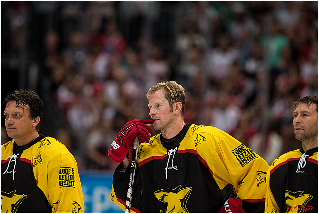 Luedes letzte Eiszeit Koelner Haie, 24.09.16